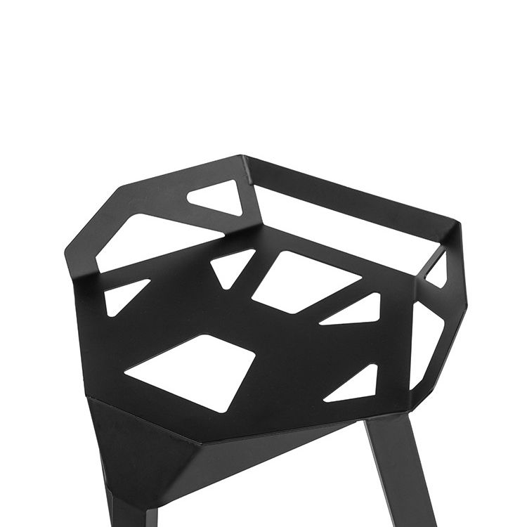 Industrial Low Back Bar Stool Metal Counter Height Stool in Black Clearhalo 'Bar Furniture' 'Bar Stools' 'bar_stools' 'furn' 'furn_bar_stools' 'Furniture' 'Kitchen & Dining Furniture' 1200x1200_d081ffa2-9613-44da-8d71-7dc68d6f0dcf