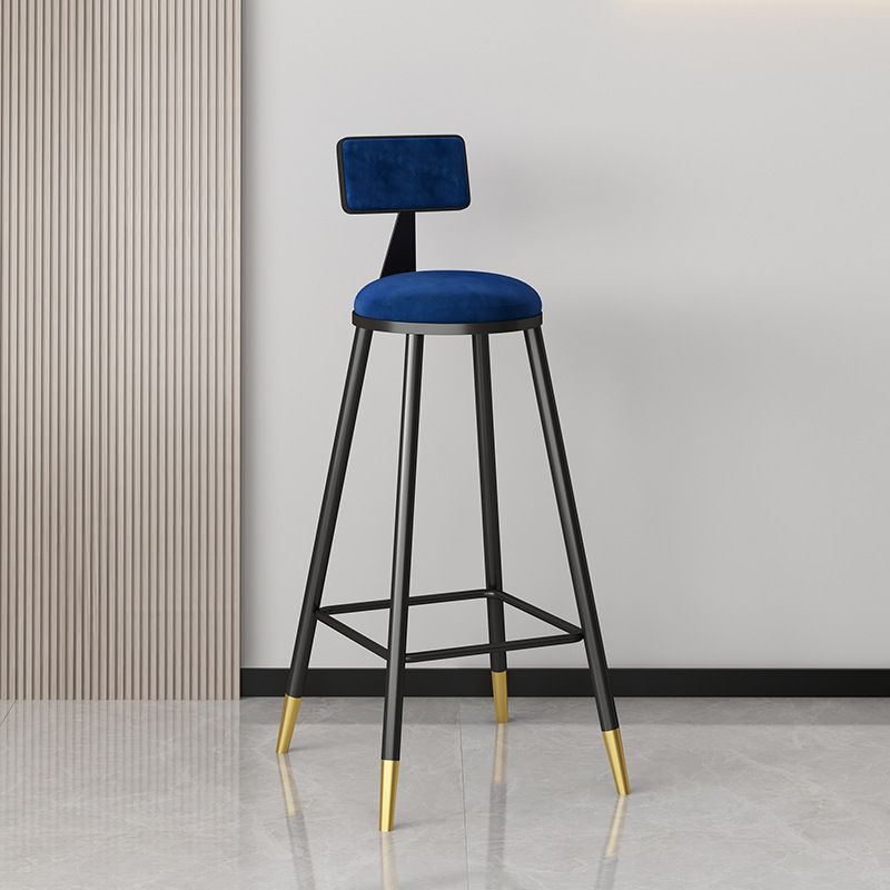 Glam Metal Barstool Velvet Footrest Low Back Stool in Matte Finish for Home Clearhalo 'Bar Furniture' 'Bar Stools' 'bar_stools' 'furn' 'furn_bar_stools' 'Furniture' 'Kitchen & Dining Furniture' 1200x1200_d0aebf55-3dda-4439-8c40-0f14a7449801