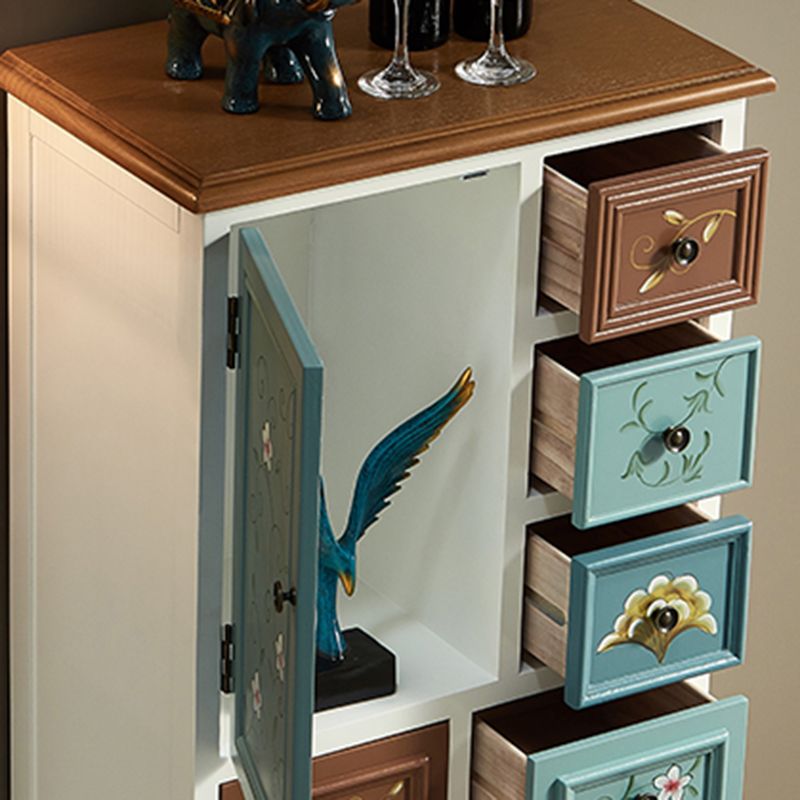 8つの引き出しと2つのドアを備えた産業アクセントキャビネット