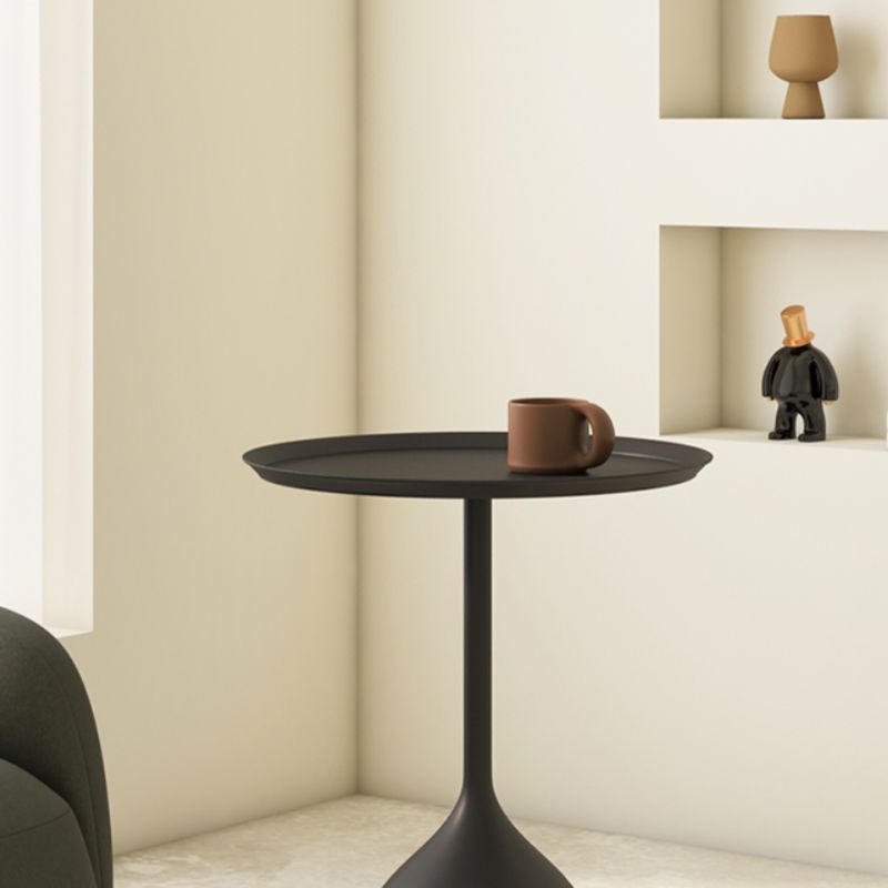 Mid-Century Round Tray Top Side Table 23.62" Tall Metal Pedestal End Table Clearhalo 'Coffee & Accent Tables' 'End & Side Tables' 'end_side_tables' 'furn' 'furn_end_side_tables' 'Furniture' 'Living Room Furniture' 1200x1200_d1042881-46ce-452c-89c9-6e9903a6c8e7