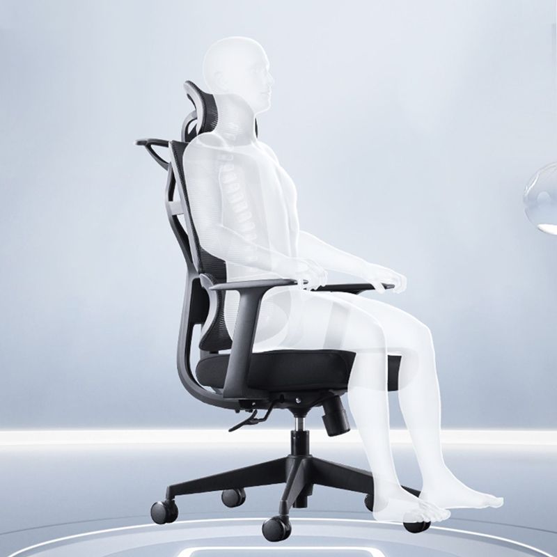 Chaise pivotante noire moderne chaise de bureau de hauteur de siège réglable avec roues