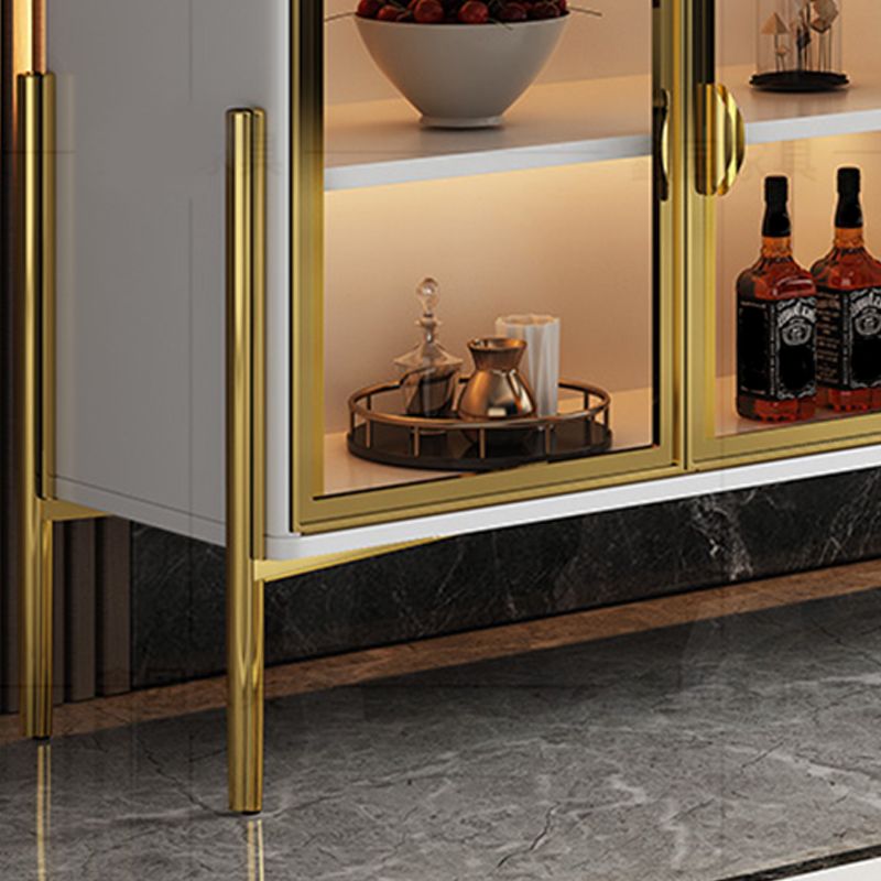 Buffet de restauration glamour avec tiroirs en bois et serveur de restauration en bois d'ingénierie