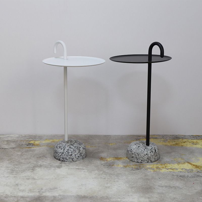 Mid-Century Metal Round Top Side Table 27" Tall Pedestal End Table Clearhalo 'Coffee & Accent Tables' 'End & Side Tables' 'end_side_tables' 'furn' 'furn_end_side_tables' 'Furniture' 'Living Room Furniture' 1200x1200_d173d9e1-d480-4c48-bb1a-87e258e8958d