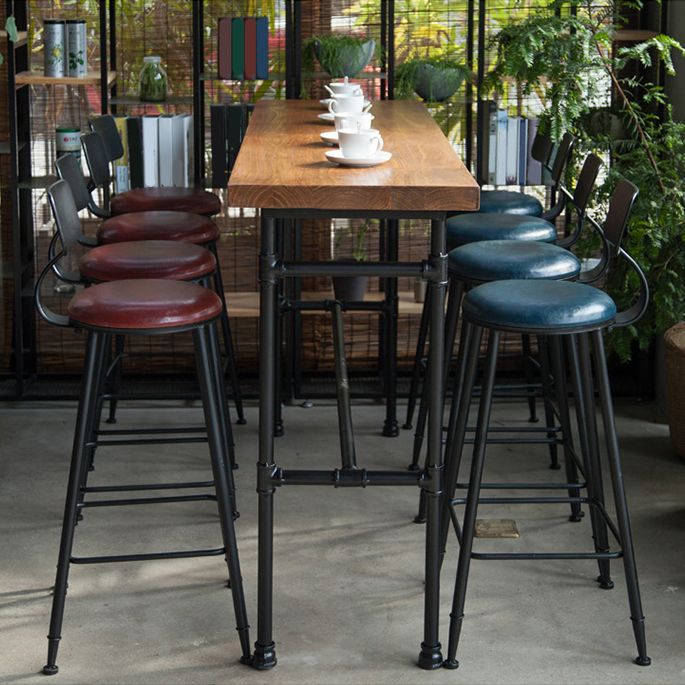 Sgabelli da bar industriali in finta pelle in pelle con zampe metalliche