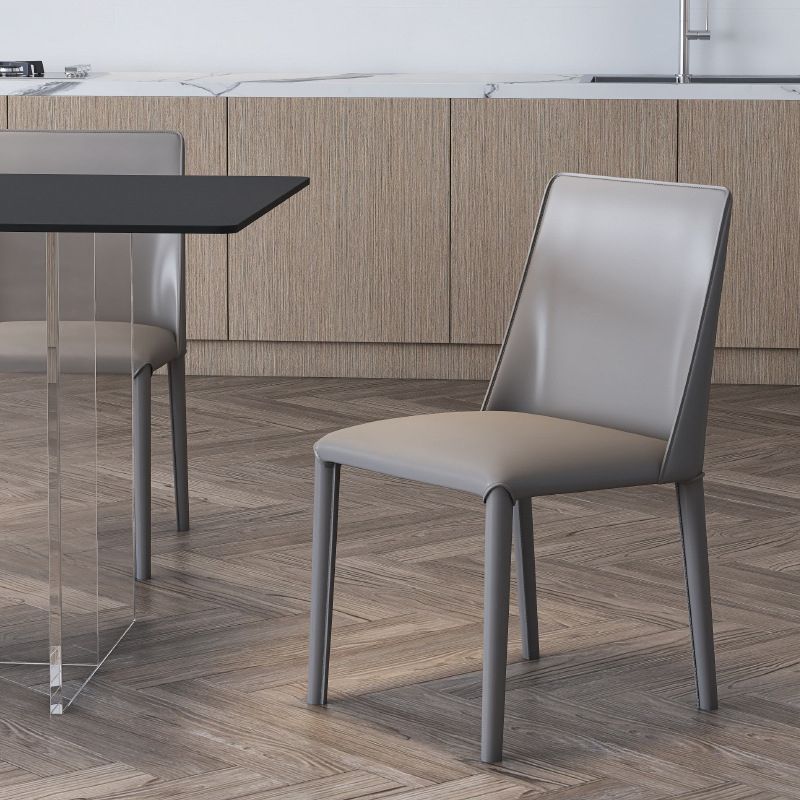 Zeitgenössischer Leder -Esstuhl Armless Side Stuhl für das Restaurantgebrauch