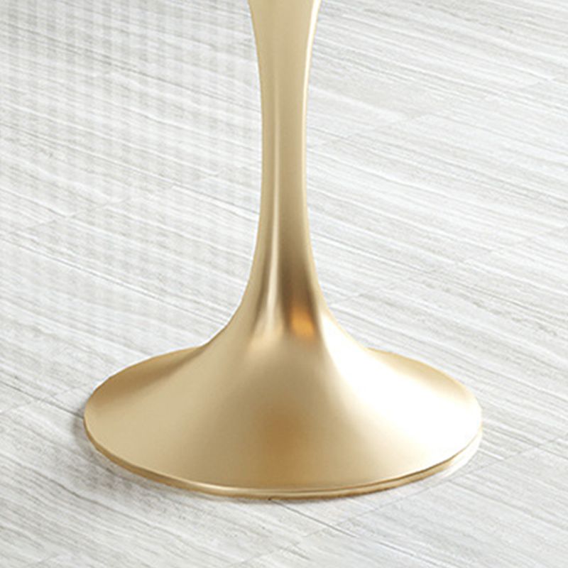 Ronde traditionele luxe eettafel Dinettetafel met wit stenen blad