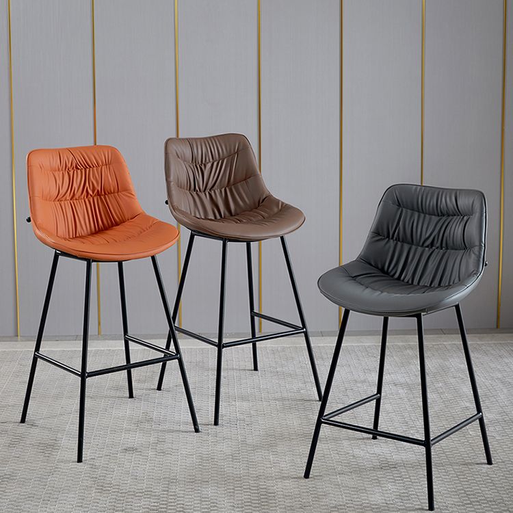 Tabouret de bar de style contemporain tabouret de bar en cuir pu avec des jambes en métal pour la maison