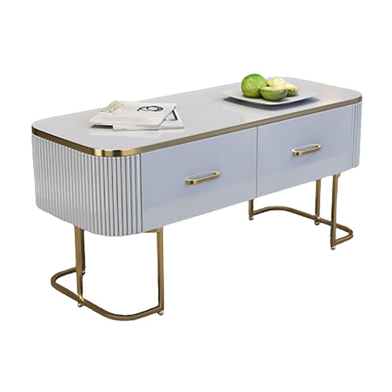 Eigentijdse salontafel met opberglade en gouden framebasis