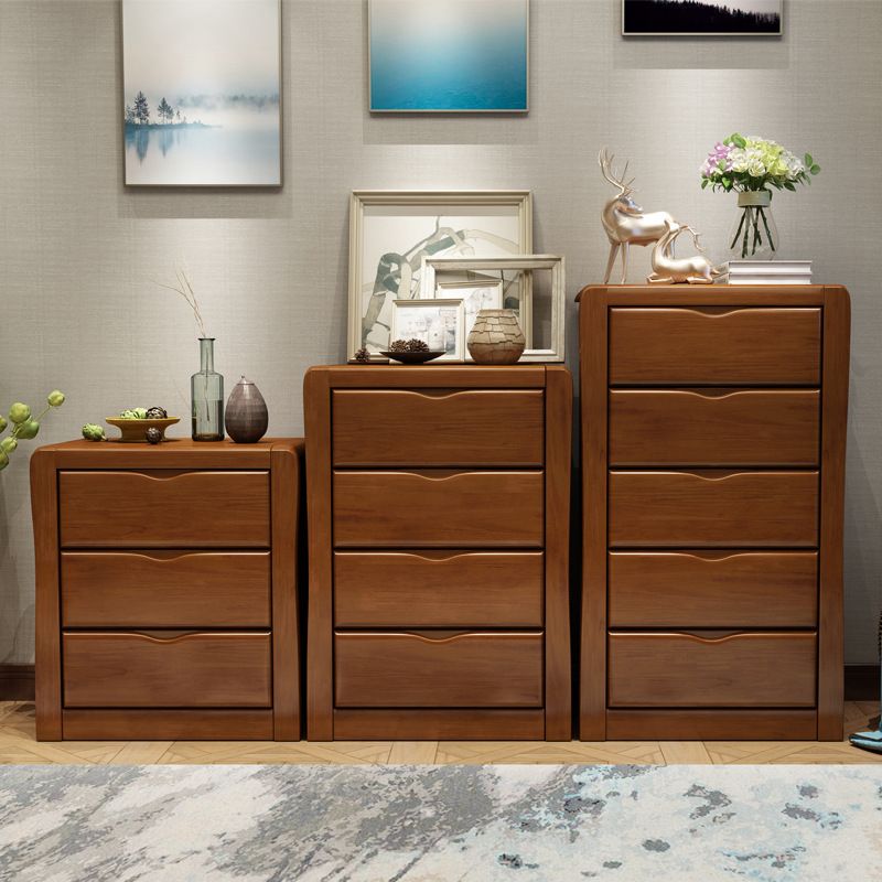 Mid-Century Modern Accent Chest with Drawers in Brown Rubberwood Clearhalo 'Cabinets & Chests' 'cabinets_chests' 'furn' 'furn_cabinets_chests' 'Furniture' 'Living Room Furniture' 1200x1200_d245a96f-4e54-40e0-8ec9-3f49af05c121