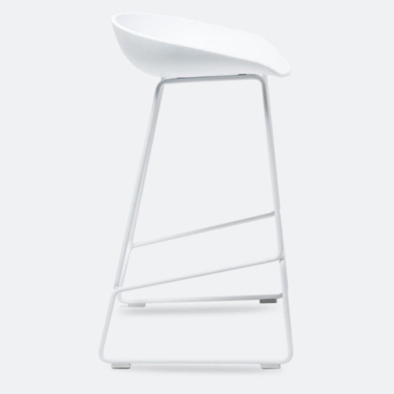 Nordic Style Plastic Bar Stools Footrest Indoor Counter Stool with Metal Legs