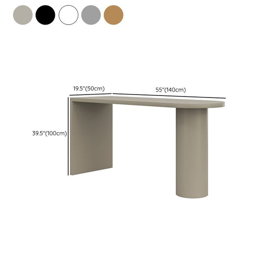 Binnenshuis eigentijdse massief houten dubbele voetstuk bar eettafel