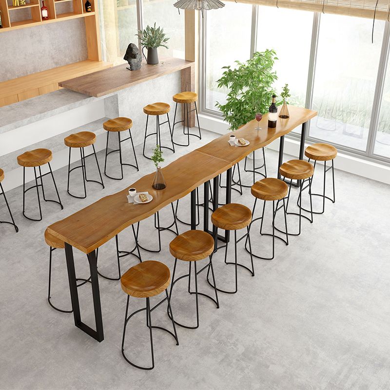 Light Brown Solid Wood Top Bar Table Industrial Metal Base Bistro Table Clearhalo 'Bar Furniture' 'Bar Tables' 'bar_tables' 'furn' 'furn_bar_tables' 'Furniture' 'Kitchen & Dining Furniture' 1200x1200_d2fad880-0977-4fc4-8aa1-6971125a74c1