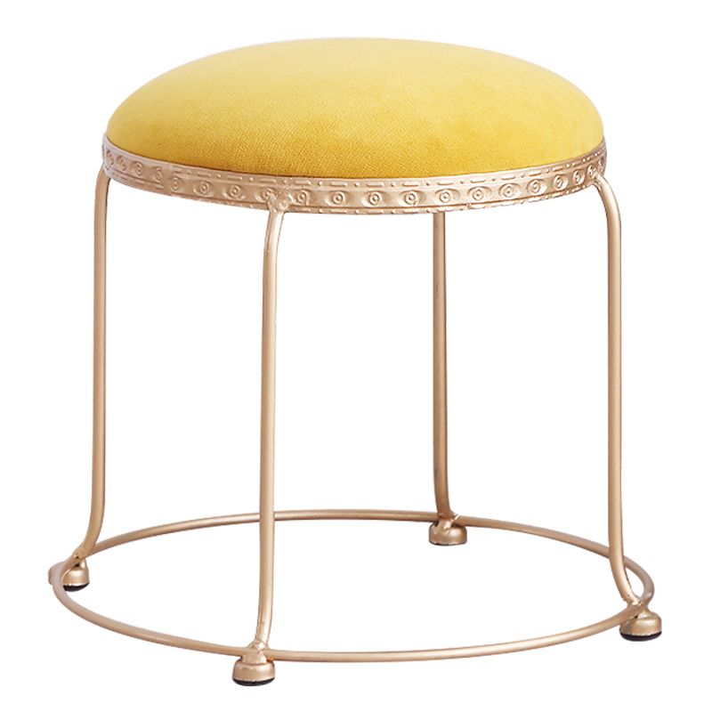 Modern Standard Round Whole Colored Velvet Metal Frame Fade Resistant Ottoman Clearhalo 'furn' 'furn_ottomans_poufs' 'Furniture' 'Living Room Furniture' 'Ottomans & Poufs' 'ottomans_poufs' 1200x1200_d300a89f-8cd1-472e-865e-11b431b7a3a9