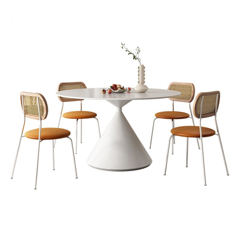 Contemporary Round Dining Table Sintered Stone Table with Metal Base Clearhalo 'Dining Tables & Seating' 'Dining Tables' 'dining_table' 'furn' 'furn_dining_table' 'Furniture' 'Kitchen & Dining Furniture' 1200x1200_d32f8ffe-dfe6-4605-a3df-5ba8070c5f5a