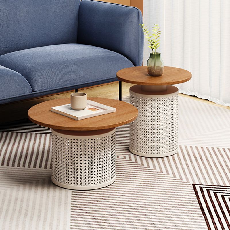 Eigentijdse ronde cocktailtafel met leistenen frame koffiecocktailtafel