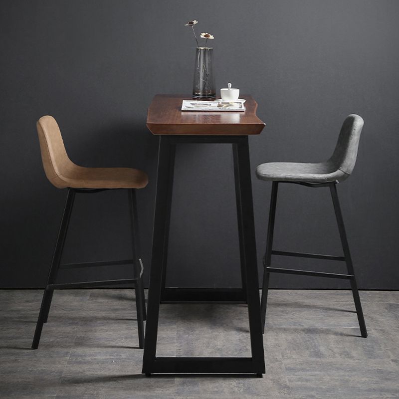 Rectangle Wood Top Counter Table Metal Black Legs 42-inch Height Industrial Bar Table Clearhalo 'Bar Furniture' 'Bar Tables' 'bar_tables' 'furn' 'furn_bar_tables' 'Furniture' 'furniture_bar_tables' 'Kitchen & Dining Furniture' 'kitchen&dining_furn' 'kitchen' 1200x1200_d37fde96-eedb-4035-9e9d-d5c576e016fa