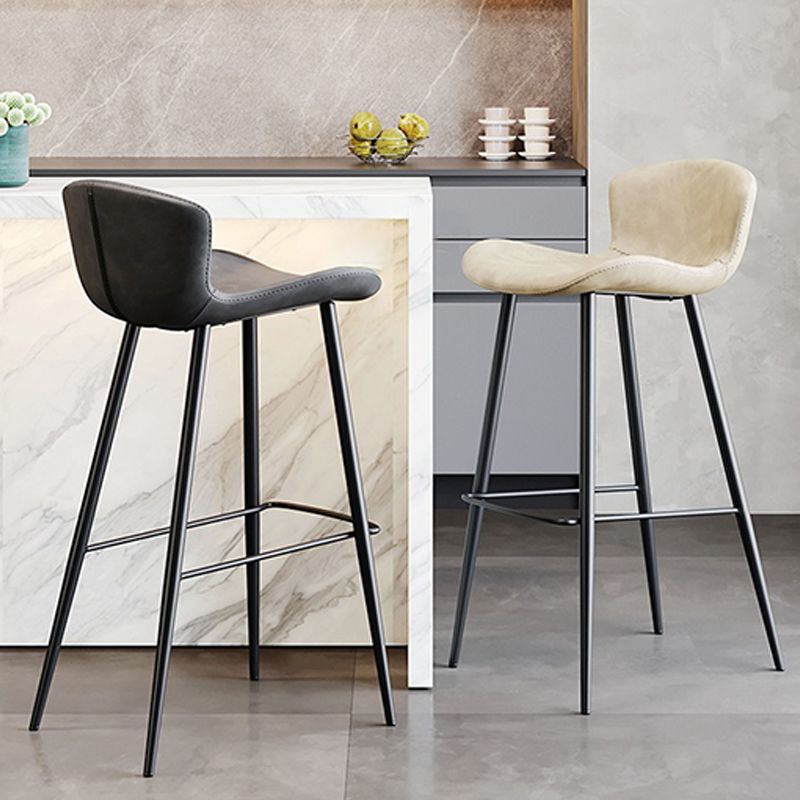 Modern Upholstered Stools with Metal Legs Matte Finish Indoor Counter & Bar Stools Clearhalo 'Bar Furniture' 'Bar Stools' 'bar_stools' 'furn' 'furn_bar_stools' 'Furniture' 'Kitchen & Dining Furniture' 1200x1200_d39110d4-ce74-4382-99cb-d645822d116d