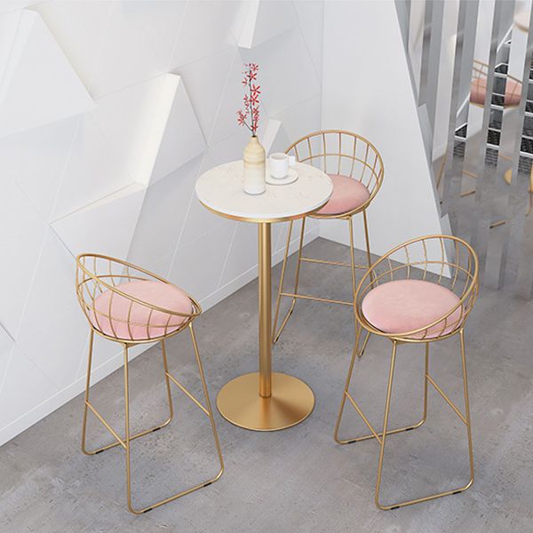 Modern 1/2/3/4 Pieces Metal Bar Table Set Round Bar Table with High Stools for Kitchen Clearhalo 'Bar Furniture' 'furn' 'furn_home_bar_bar_sets' 'Furniture' 'Home Bars & Bar Sets' 'home_bar_bar_sets' 'Kitchen & Dining Furniture' 1200x1200_d3c914e6-7881-486c-bb02-c80fcb731c87