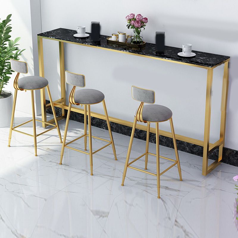 Table de pub de style moderne, plateau en faux marbre de 41,3 pouces avec base dorée
