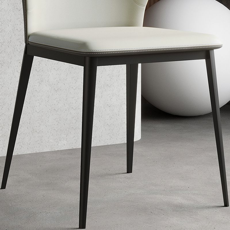 Sedie da pranzo industriali senza braccia black gambe sedia laterale di Wingback