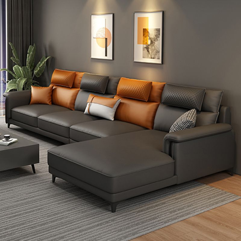 Couchage de canapé de dos de dos contemporain avec oreillers en gris