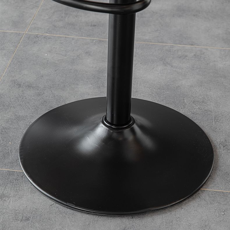 Scandinavian Metal Stool Leather Upholstered Counter Stool in Matte Finish for Indoor Clearhalo 'Bar Furniture' 'Bar Stools' 'bar_stools' 'furn' 'furn_bar_stools' 'Furniture' 'Kitchen & Dining Furniture' 1200x1200_d4185ac3-0da5-401d-9bd2-d644b9e79558