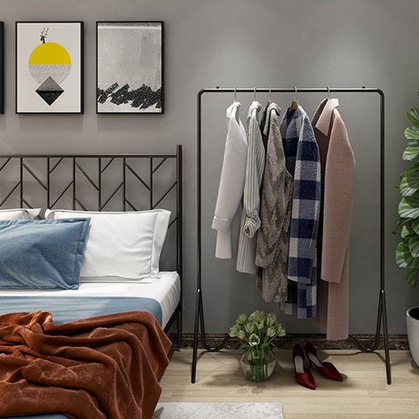 Rastrellino a colori solidi moderni per appendiabiti industriali