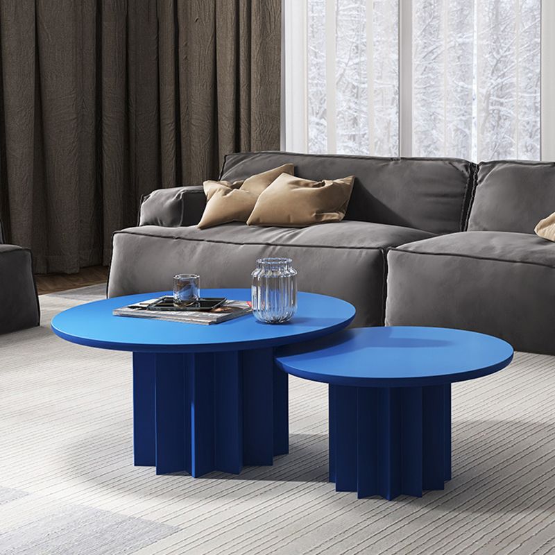 スカンジナビアのDIA 23.6 "/31.5"カクテルテーブル、木製のペンセスタルコーヒーテーブル