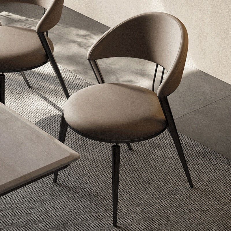 Sedia da pranzo a casa sedia laterale aperta.