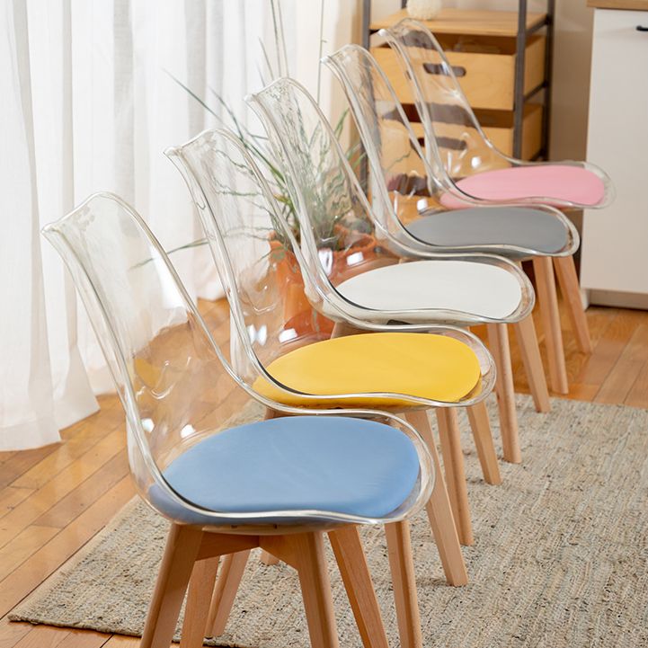 Modern Indoor-Outdoor Chair Transparent Acrylic Side Chair for Dining Room Clearhalo ' kitchen&dining_furn' 'Dining Chairs' 'Dining Tables & Seating' 'dining_chair' 'Furniture' 'furniture_dining_chair' 'Kitchen & Dining Furniture' 'kitchen' 1200x1200_d51f0643-9fd7-46ee-a77a-dee76291bfc3