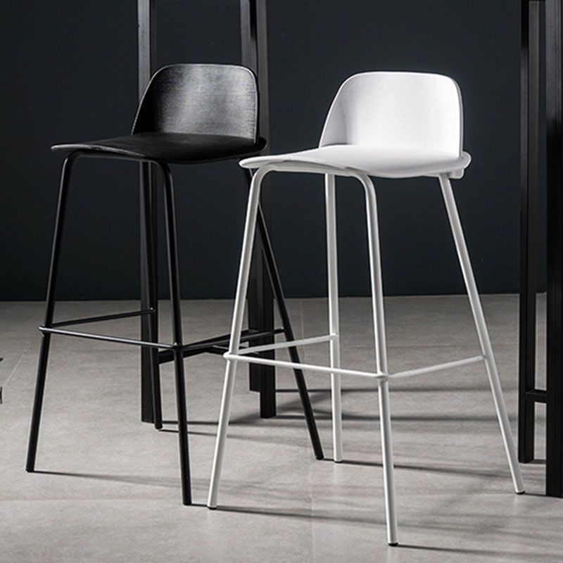 Modern Plastic Seats Macron Barstool Metal 4 Legs Bar Stool for Indoor, Set of 2 Clearhalo 'Bar Furniture' 'Bar Stools' 'bar_stools' 'furn' 'furn_bar_stools' 'furniture_bar_stools' 'Kitchen & Dining Furniture' 'kitchen&dining_furn' 'kitchen' 'kitchen_furn' Furniture' 1200x1200_d522d988-7ecd-4ea2-94e5-65d82ea9db27