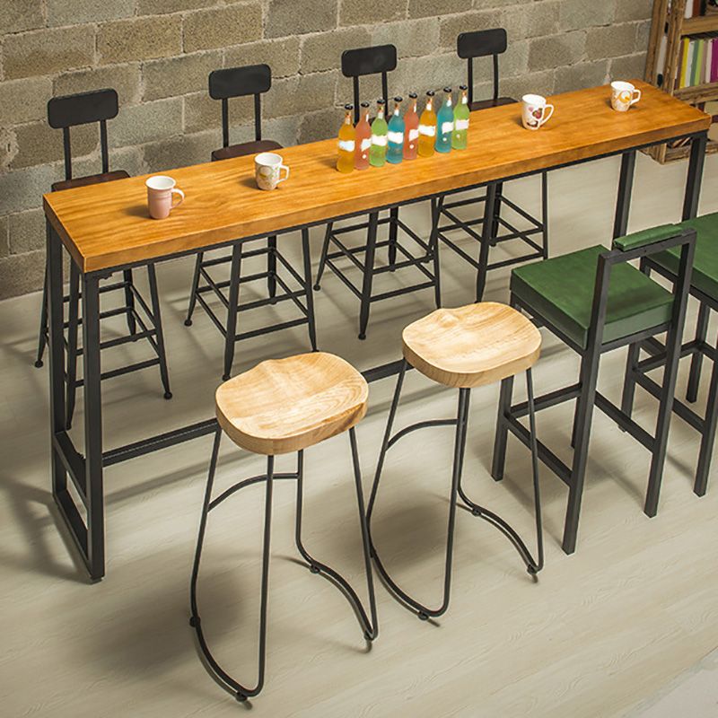 Metal Bar Table Solid Wood Top Bistro Pub Table for Patio Use Clearhalo 'Bar Furniture' 'Bar Tables' 'bar_tables' 'furn' 'furn_bar_tables' 'Furniture' 'Kitchen & Dining Furniture' 1200x1200_d52ff6b6-bcd4-48cc-b651-3660051ee2bb