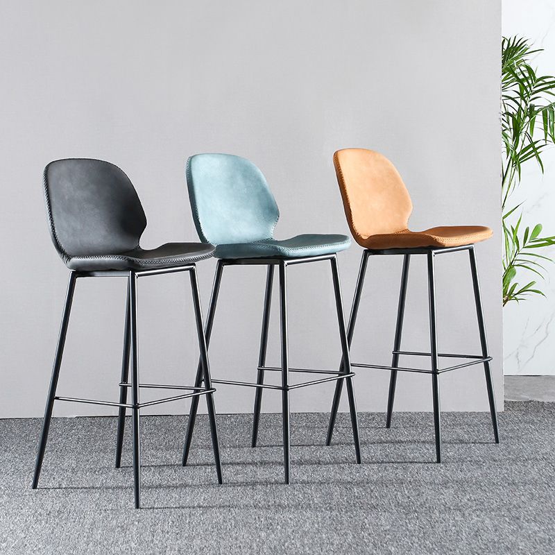 Scandinavian Armless Bar Stools Faux Leather Low Back Barstool with 4 Black Legs Clearhalo 'Bar Furniture' 'Bar Stools' 'bar_stools' 'furn' 'furn_bar_stools' 'Furniture' 'Kitchen & Dining Furniture' 1200x1200_d56063d5-d3b2-4c0d-803f-42afb0c379bd