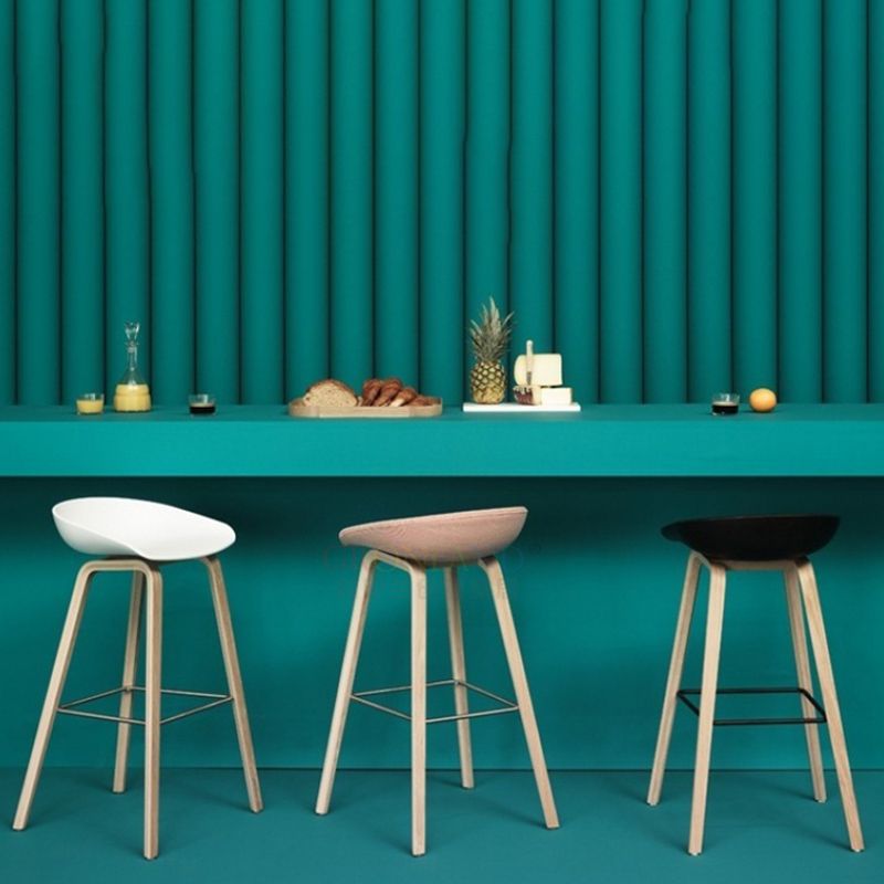 Modern Style Solid Wood Bar Stool with Footrest Low Back Back Home Bar Stool 30 Inches Clearhalo 'Bar Furniture' 'Bar Stools' 'bar_stools' 'furn' 'furn_bar_stools' 'furniture_bar_stools' 'Kitchen & Dining Furniture' 'kitchen&dining_furn' 'kitchen' 'kitchen_furn' Furniture' 1200x1200_d56a618b-7121-4fe6-a2cb-30e59057f7a3