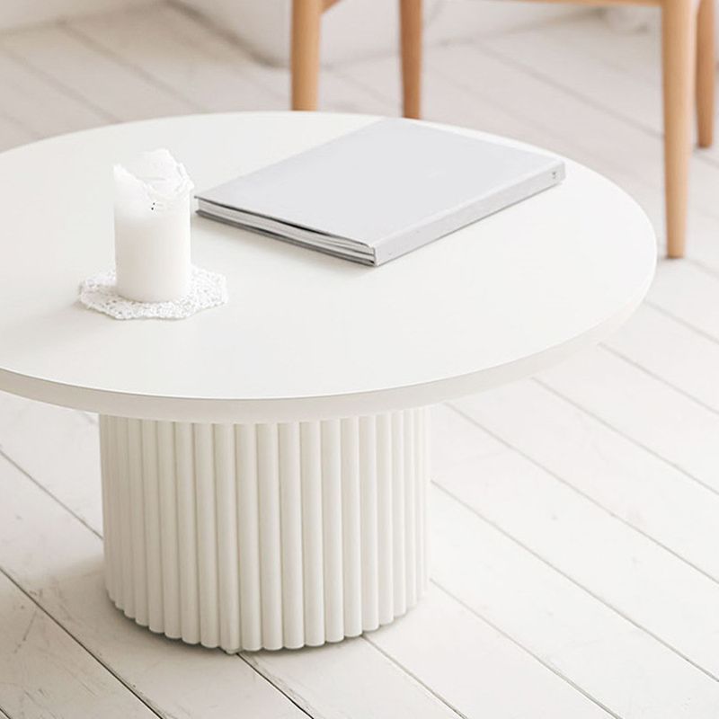 Glam Pedestal Coffee Table Wood Round Cocktail Table for Living Room Clearhalo 'Coffee & Accent Tables' 'Coffee Tables' 'coffee_tables' 'furn' 'furn_coffee_tables' 'Furniture' 'Living Room Furniture' 1200x1200_d58aa210-2ad9-4c7a-b4d6-e1077b1aac33