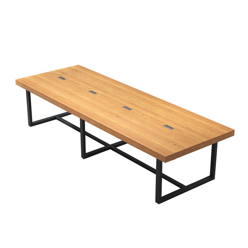 Rechthoekige industriële kantoorbureau massief hout schrijfbureau met metalen benen