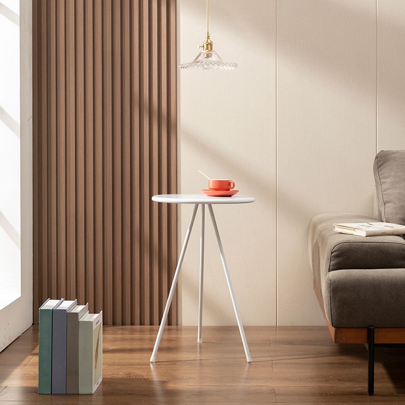 メタルホワイト/グリーン/ブラック/ゴールド3脚ベースデザインラウンドコーヒーテーブル