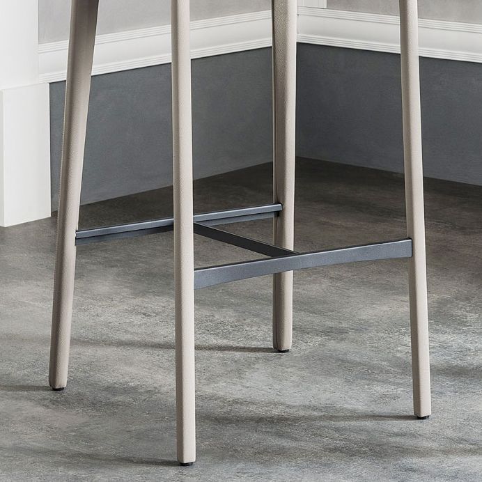 Taburete de barra de metal de estilo contemporáneo