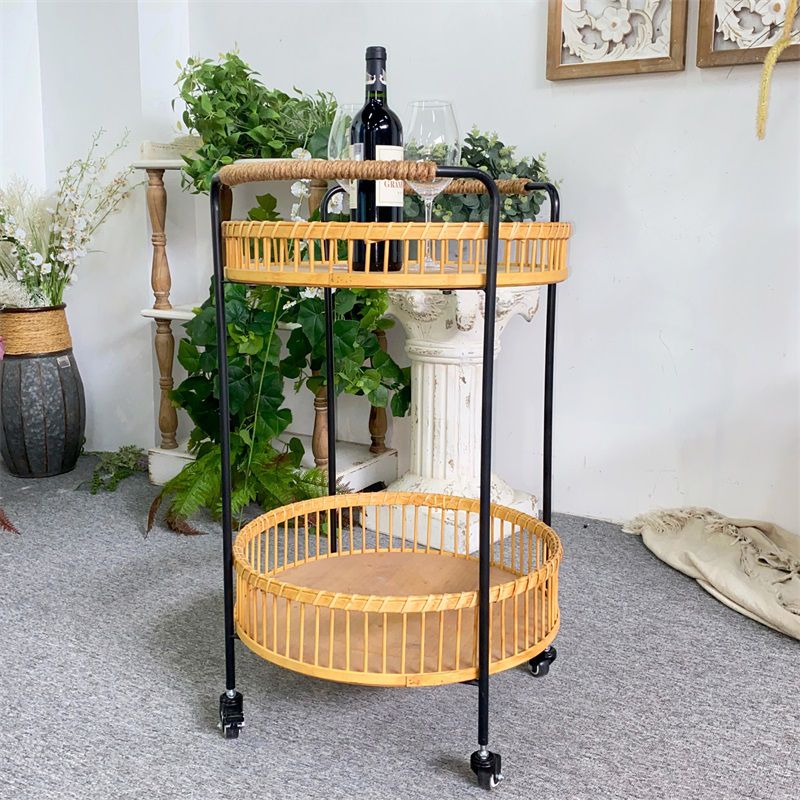 Tavolo di accento laterale di divano in stile scandinavo