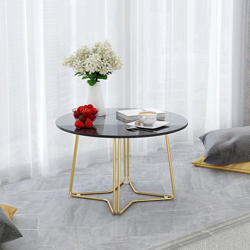 Moderne 11,8 "H ronde glazen salontafel ijzeren abstracte cocktailtafel