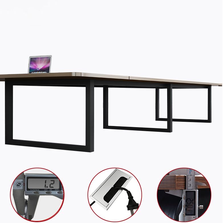 工業スタイルの台座ライティングデスクカーブドケーブル管理オフィスデスク