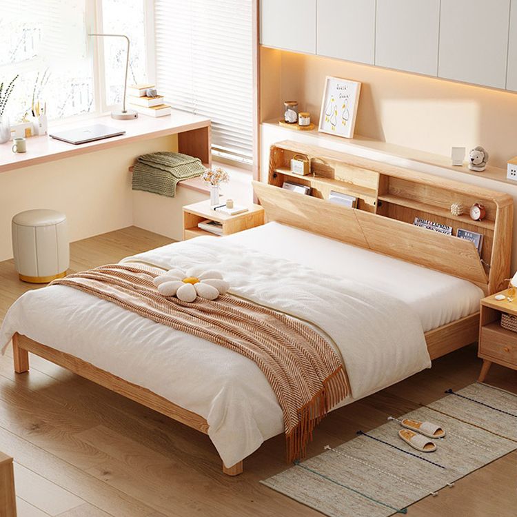 Contemporary Panel Bed in Natural Solid Wood Bed with Rectangular Headboard
