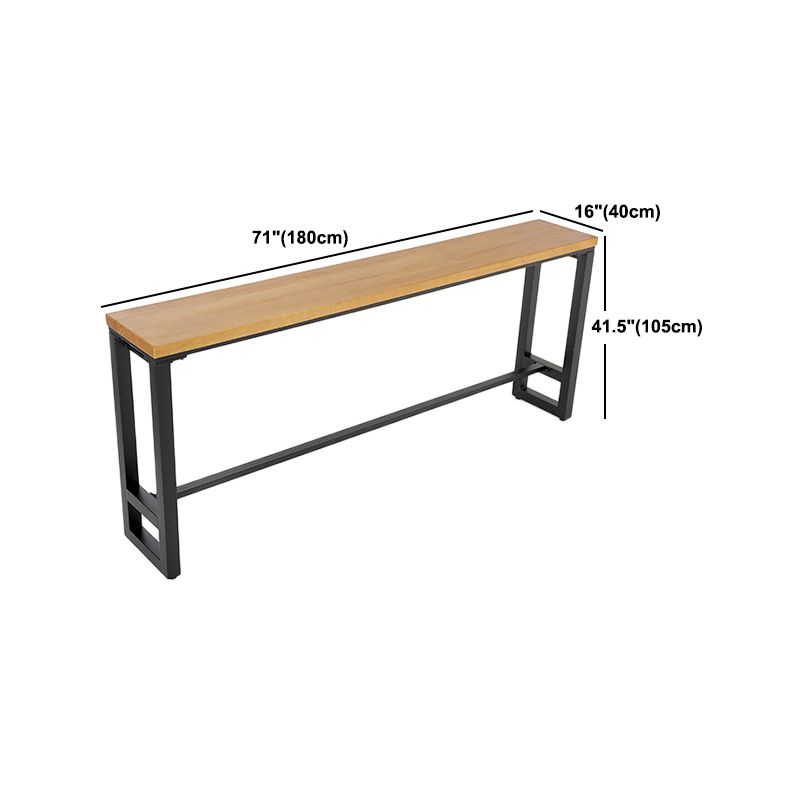 Mesa de reposapiés industrial y juego