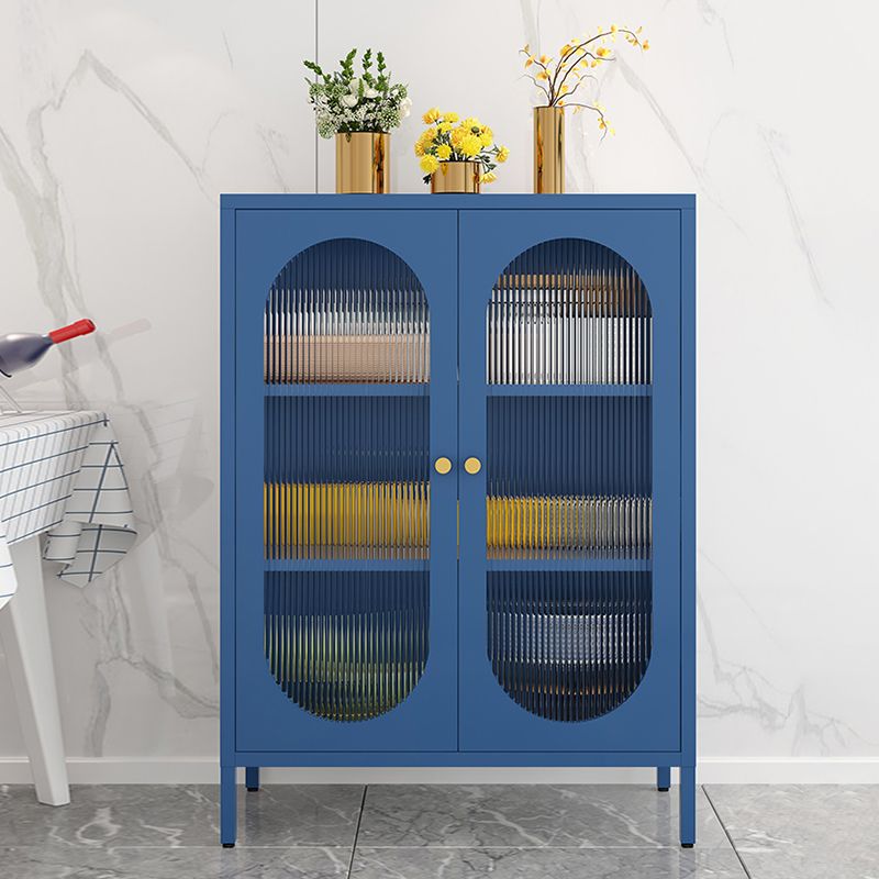 Selteboard a buffet in metallo a buffet in stile glam con armadi