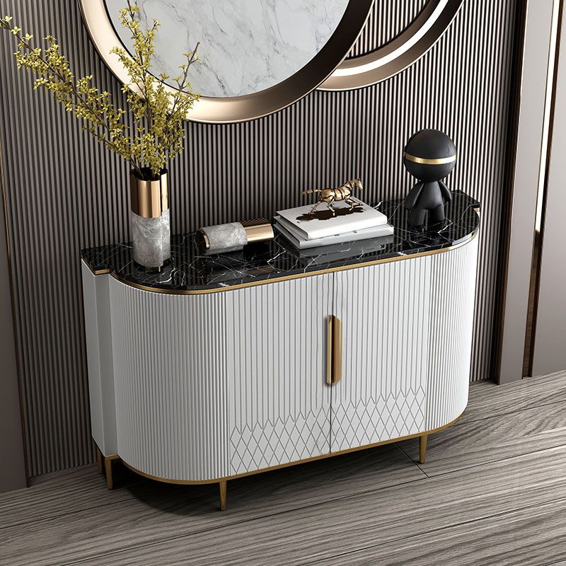 Credenza da pranzo a buffet in legno ingegnerizzato ingegnerizzato contemporaneo