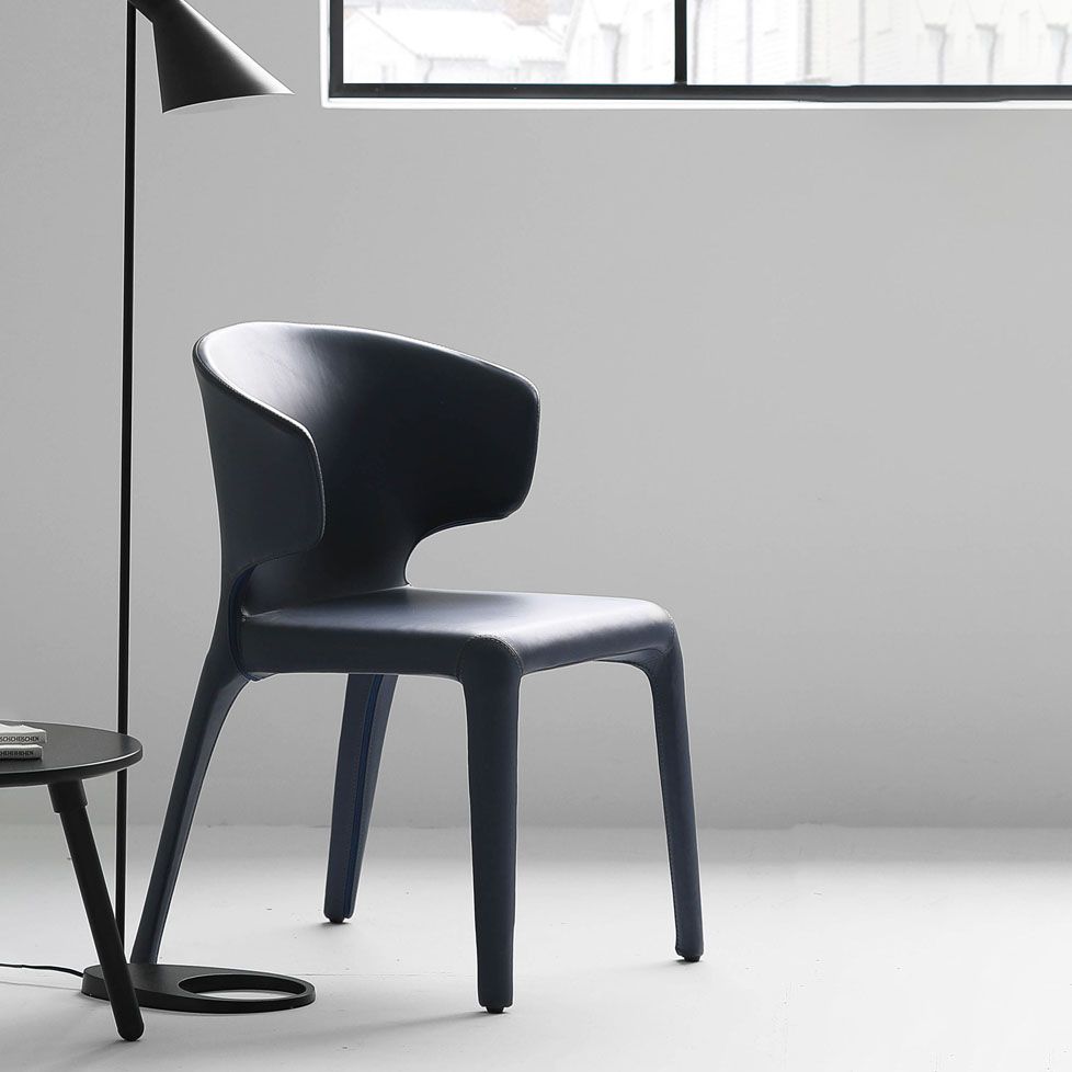 Modern Metal Dining Room Chair Wingback Arm Single Chair for Home Use Clearhalo ' kitchen&dining_furn' 'Dining Chairs' 'Dining Tables & Seating' 'dining_chair' 'furn' 'furn_dining_chair' 'Furniture' 'furniture_dining_chair' 'Kitchen & Dining Furniture' 'kitchen' 1200x1200_d70c6691-987e-4721-b646-9b5c187c3e7a