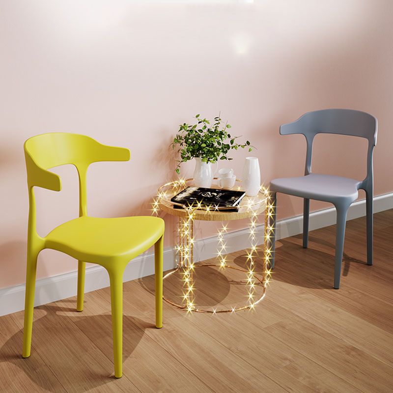 Modern Open Back Arm Chair Matte Finish Plastic Dining Chair Clearhalo ' kitchen&dining_furn' 'Dining Chairs' 'Dining Tables & Seating' 'dining_chair' 'furn' 'furn_dining_chair' 'Furniture' 'furniture_dining_chair' 'Kitchen & Dining Furniture' 'kitchen' 1200x1200_d71034b7-bfa5-4e1c-b6f4-968ae468bc57