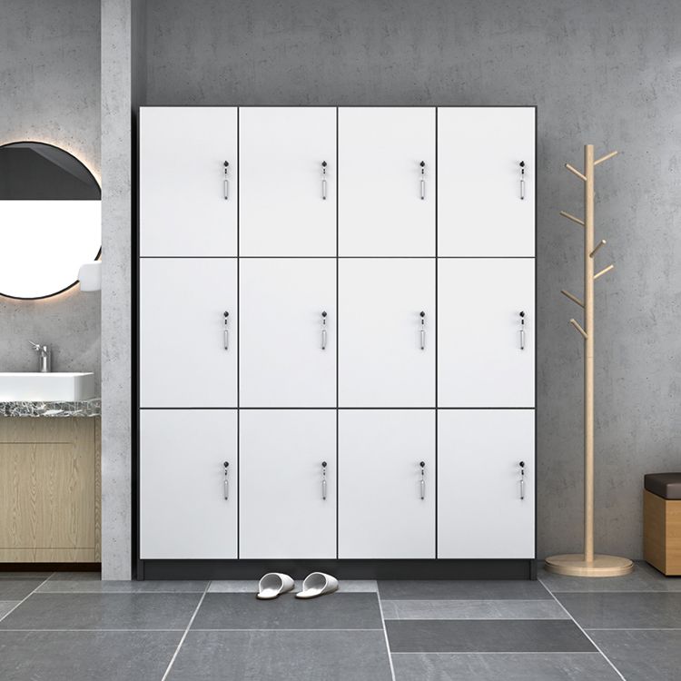 Armoire de rangement de porte à charnière en bois d'ingénierie armoire contemporaine pour salle de bain