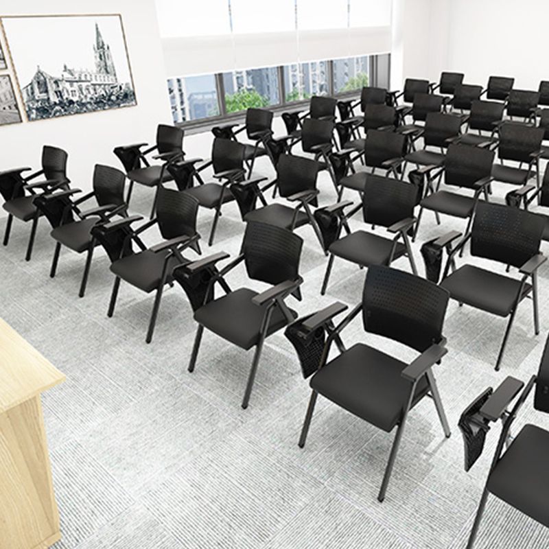 Eigentijdse conferentiestoel metalen framebureau stoel met arm