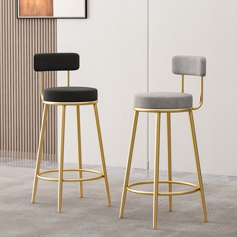 Glam Style Bar-stool Round Seat with Low Back Iron Legs for Kitchen Bar Clearhalo 'Bar Furniture' 'Bar Stools' 'bar_stools' 'furn' 'furn_bar_stools' 'furniture_bar_stools' 'Kitchen & Dining Furniture' 'kitchen&dining_furn' 'kitchen' 'kitchen_furn' Furniture' 1200x1200_d71ea593-d715-442e-a7f2-71a09cd1009d